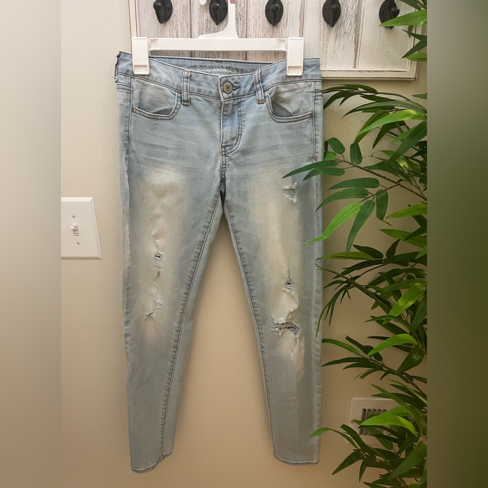American Eagle Outfitters Light Blue Distressed Women's Jegging Jeans, 4 Reg